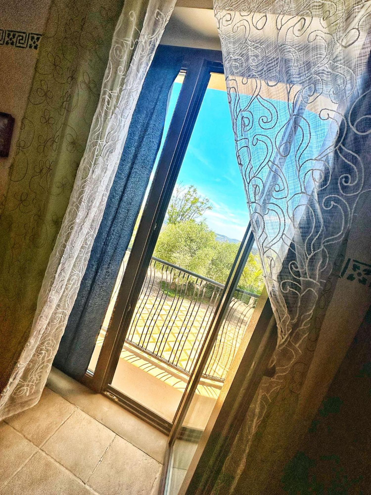 Farm stay Colledisisto Srl